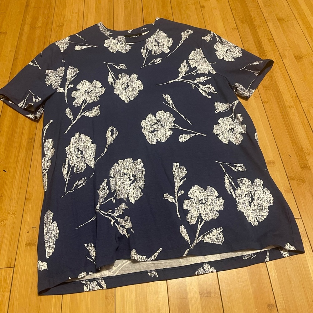 Size large Navy Blue and white Express Tee. Work once. Excellent condition.